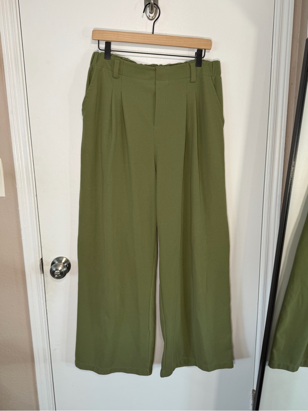 HALARA Olive Green Wide-Leg Trousers L